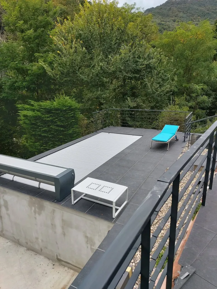 Terrasse en carrelage